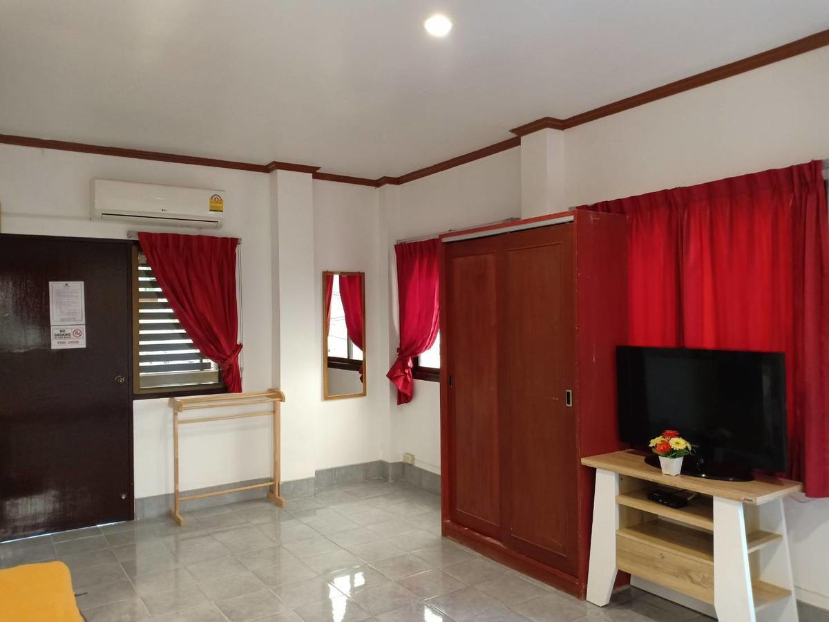 Albergue Kookkai House Patong Exterior foto