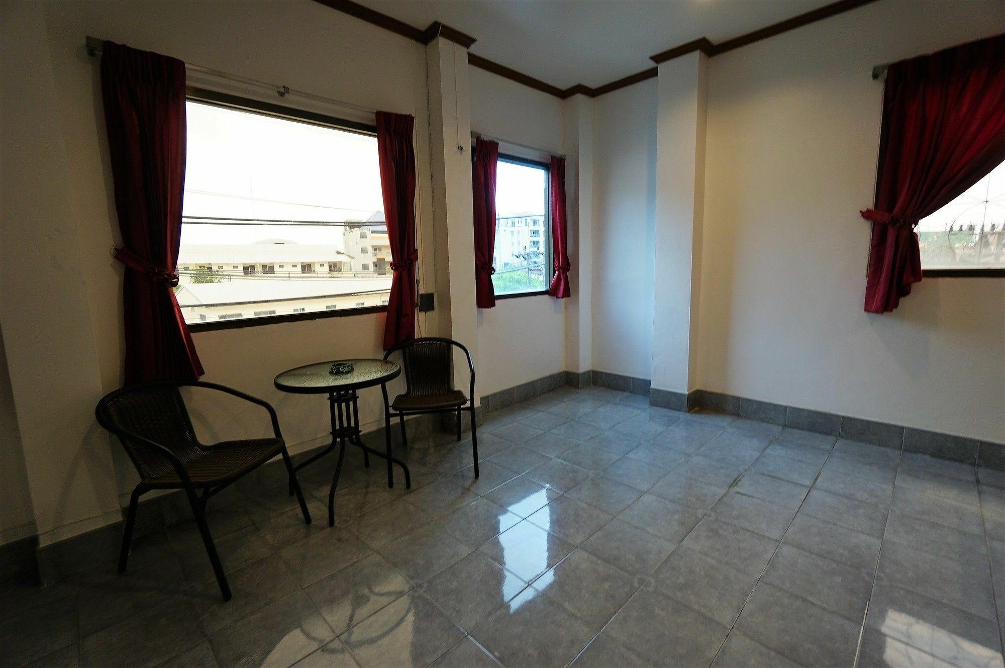 Albergue Kookkai House Patong Exterior foto